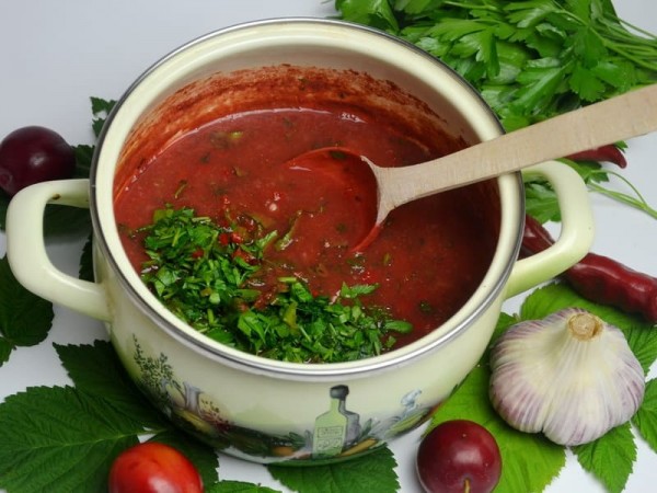 Сливовый соус из чернослива - вкусный рецепт